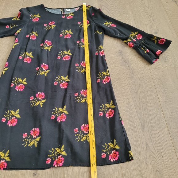 Old Navy black with floral print flowy dress - Picture 10 of 16